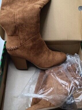 Women’s Brown Suede Block Heel Boots